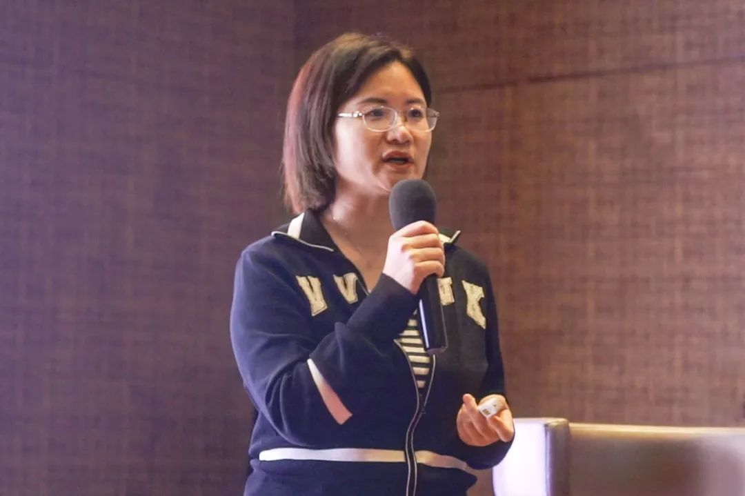 888�ڲ���-����Ϊ��,רҵЧ��