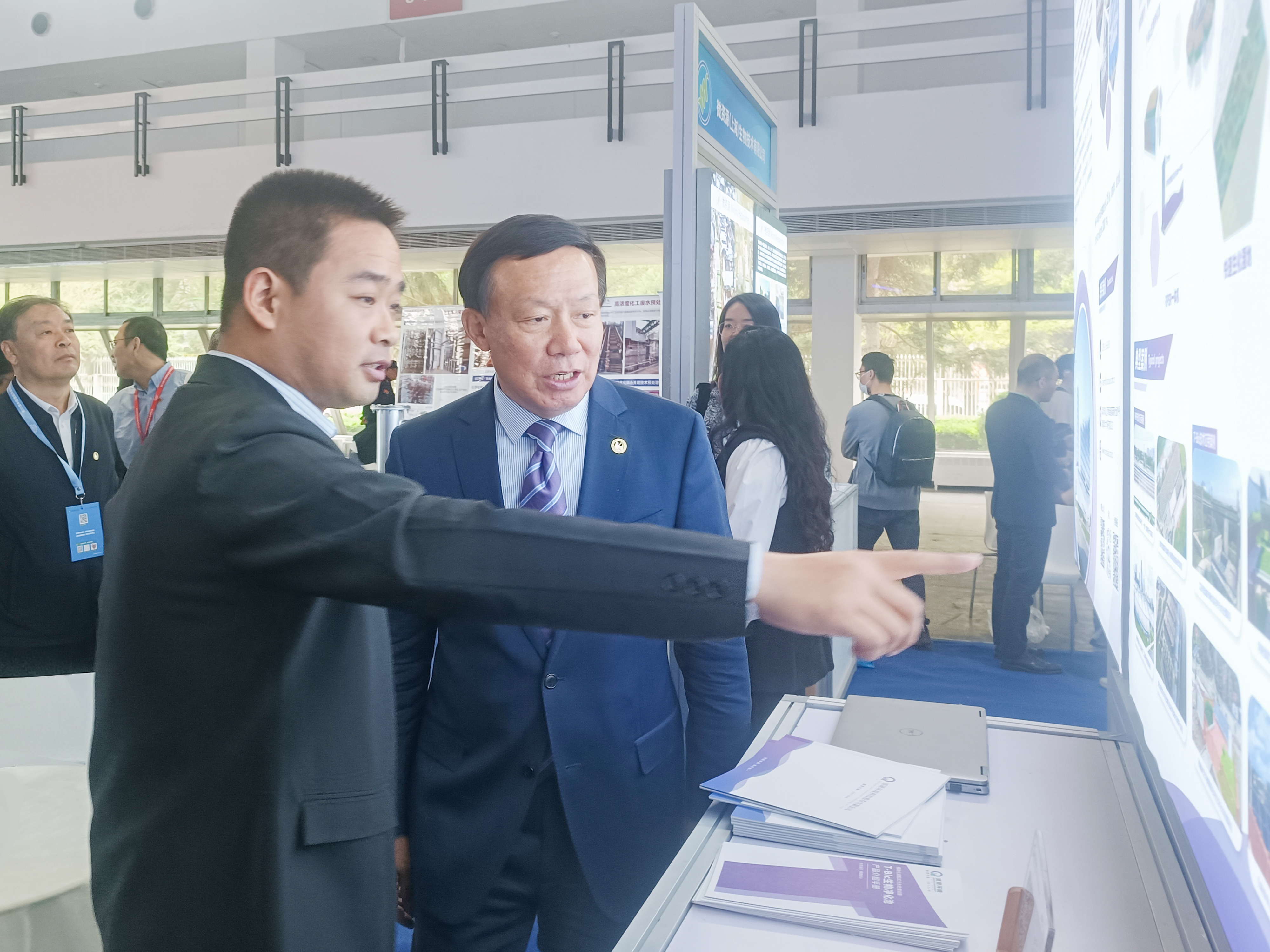 888�ڲ���-����Ϊ��,רҵЧ��