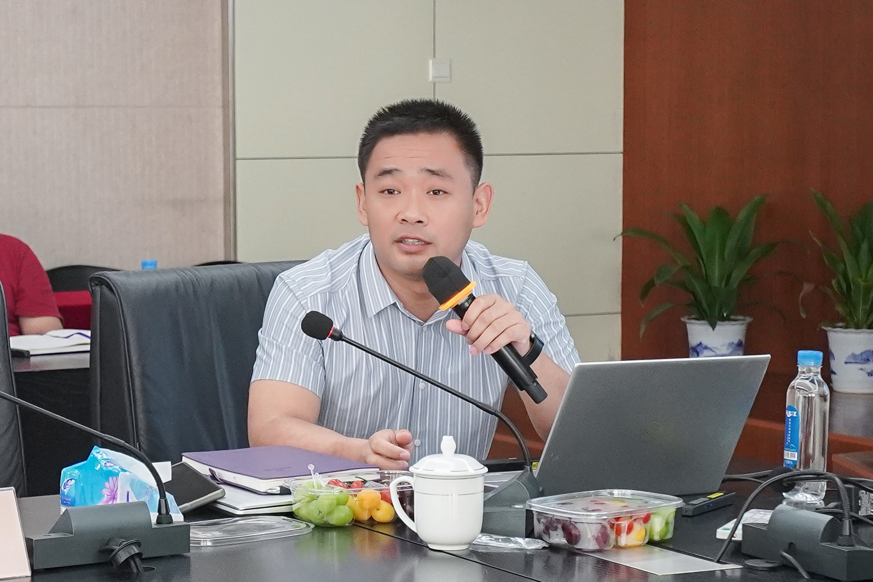 888�ڲ���-����Ϊ��,רҵЧ��