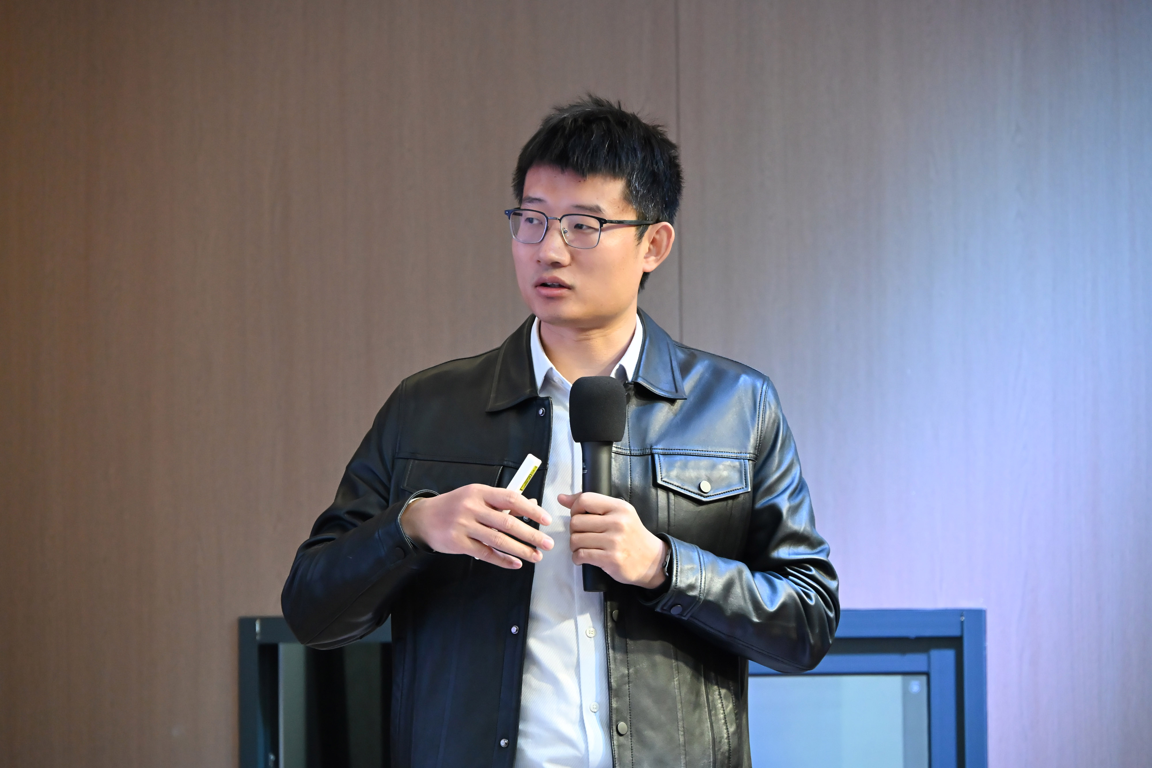 888�ڲ���-����Ϊ��,רҵЧ��