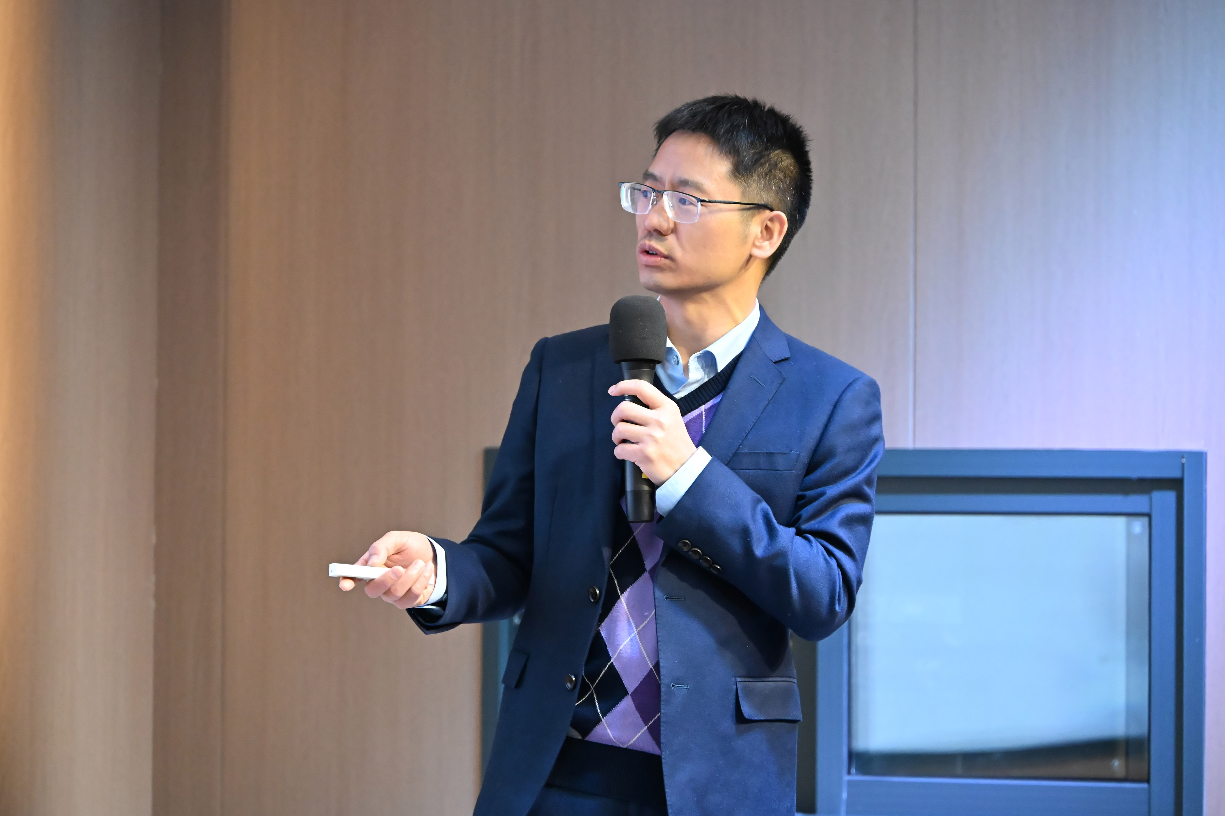 888�ڲ���-����Ϊ��,רҵЧ��